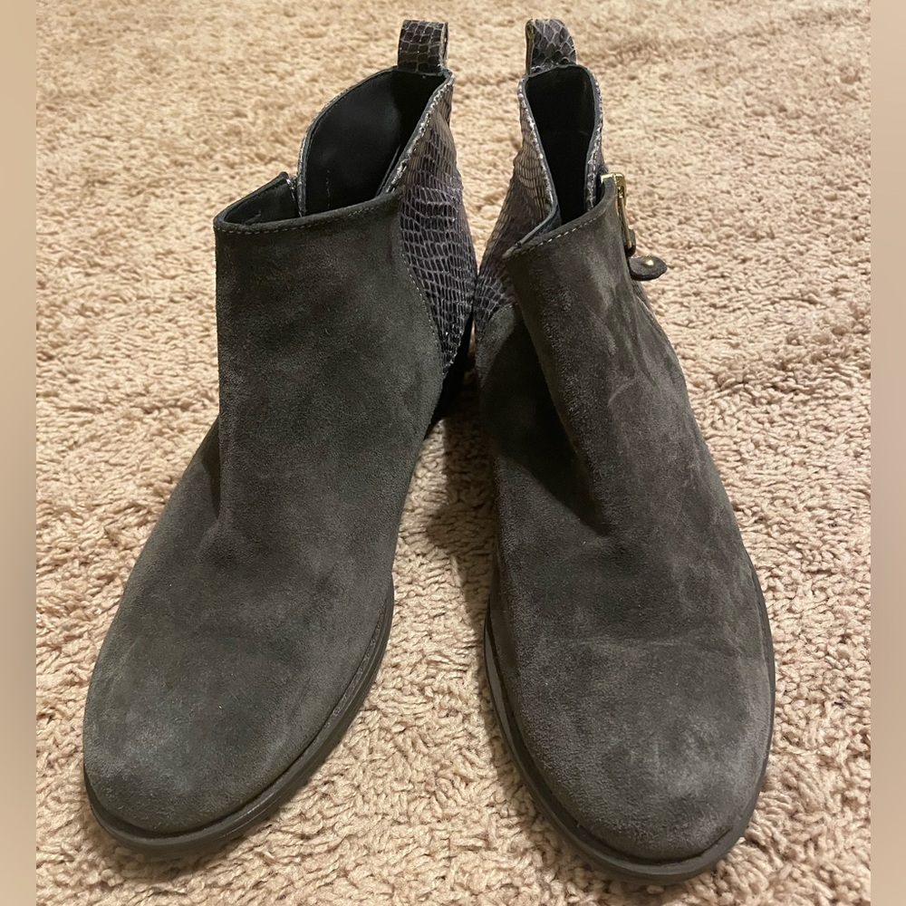 Eric Michael gray suede and snakeskin ankle boots size 40 (9.5)